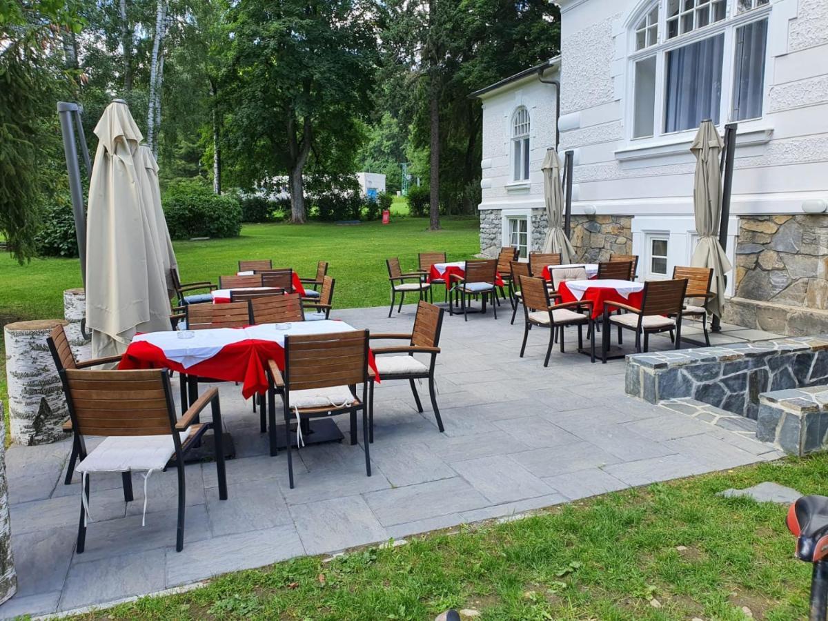 Parkhotel Vrbno Vrbno pod Pradědem Zewnętrze zdjęcie